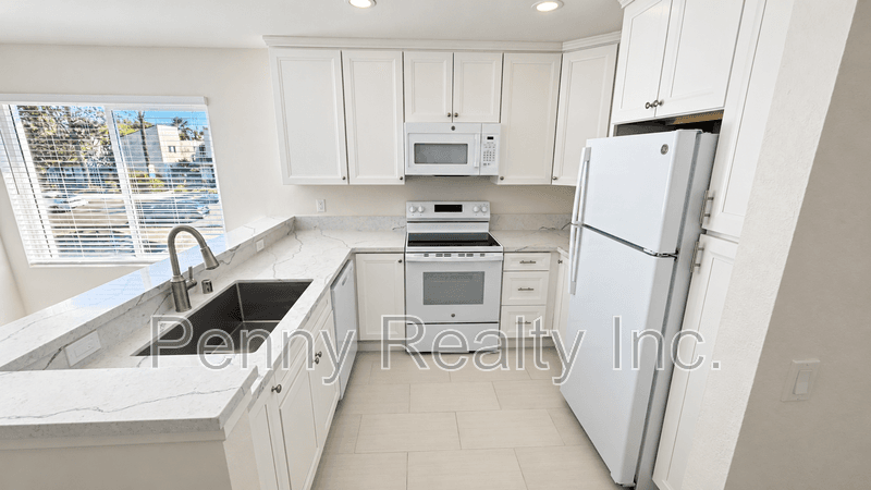 San Diego Condo: 8756 Mira Mesa Blvd