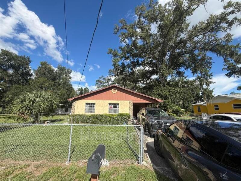 Tampa House: 5113 N 45th Street