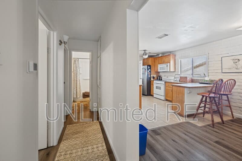 Bullhead City House: 1385 Church Dr