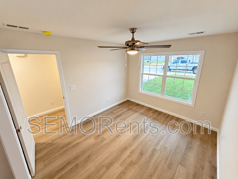Cape Girardeau House: 11 High Garden Steet