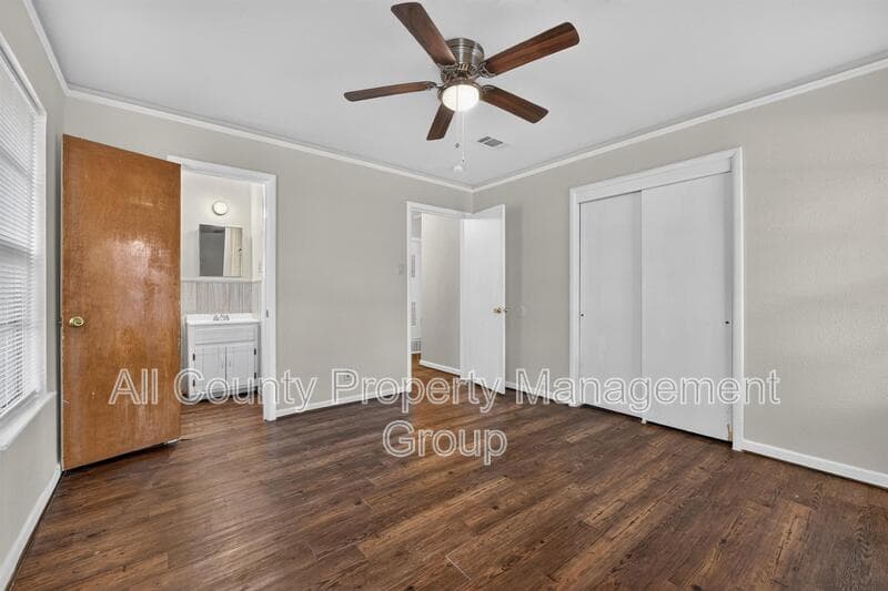Haltom City House: 5016 Sabelle Lane