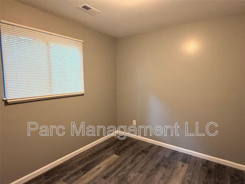 Detroit House: 15908 Dacosta Street