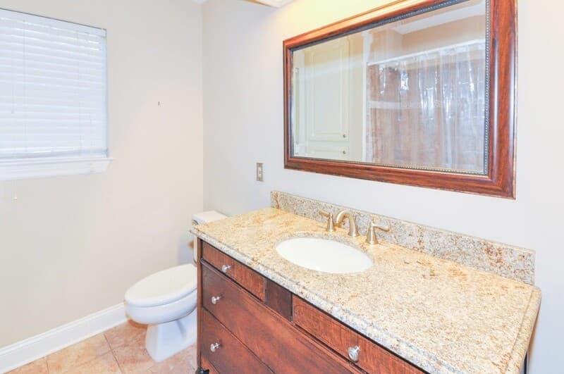 Richmond Hill House: 3 Oak Creek Court