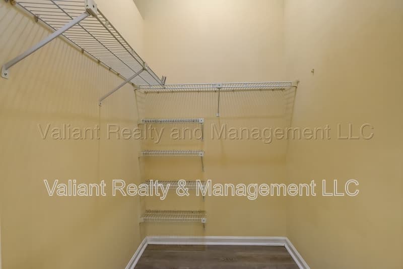 Jacksonville House: 3476 Raymur Villa Drive