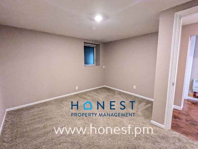 Winslow Condo: 235 South Pond Road