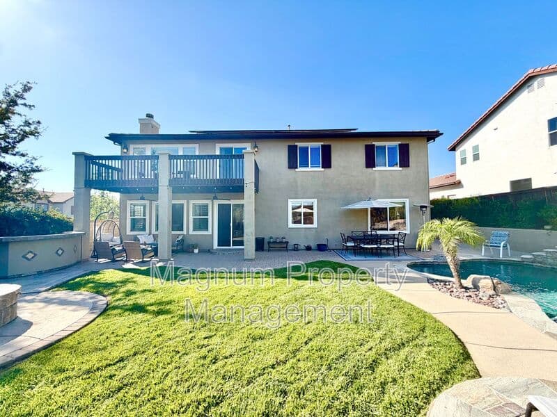 Murrieta House: 23557 Wickham Ln