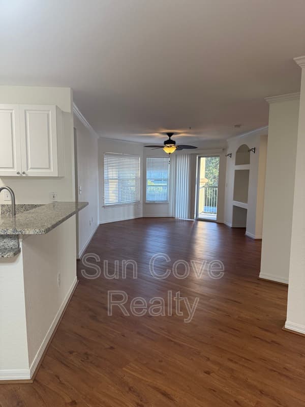 Lutz Condo: 4201 Woodstorks Walk Way