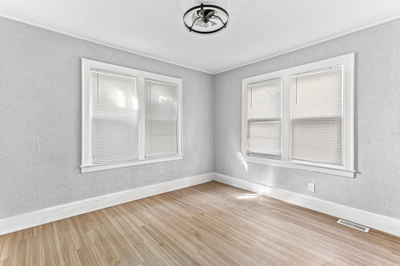 Detroit Condo: 3239 Fullerton Avenue - 1 Lower