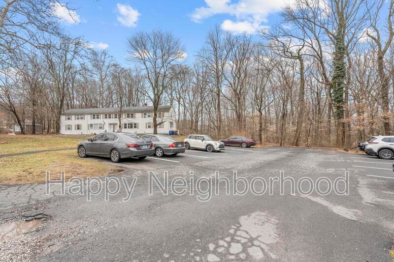Wallingford House: 153 North Ridgeland Road
