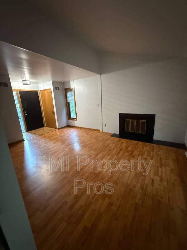 Brookfield Townhome: 4140 Eldorado Court