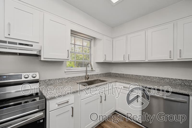 Hoover Condo: 3205 Spring Aire Ct
