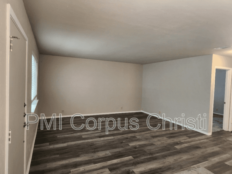 Corpus Christi Condo: 6132 Hidden Cv