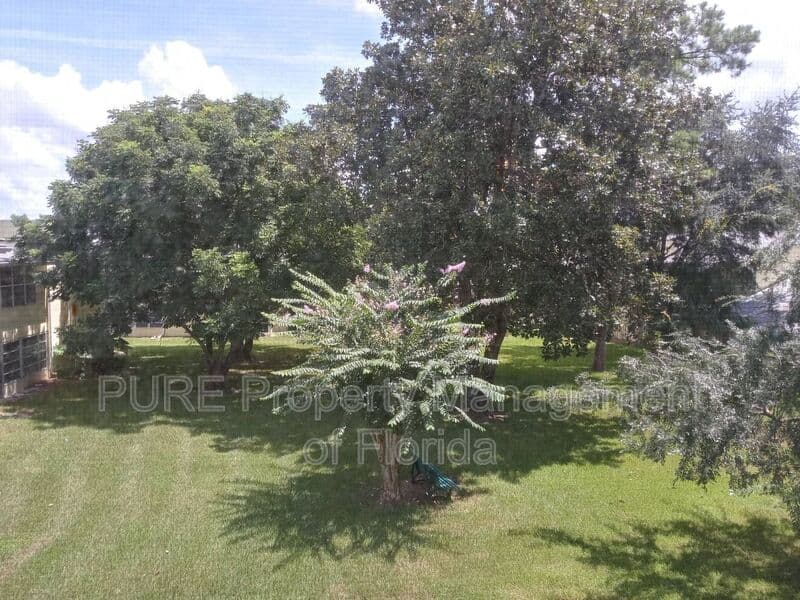 Ocala House: 549 Fairways Drive