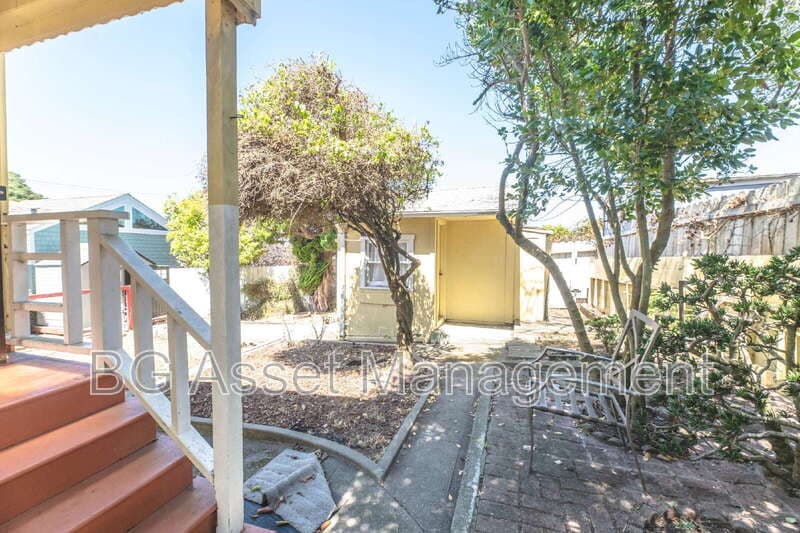 Richmond House: 6606 Aqua Vista Ct