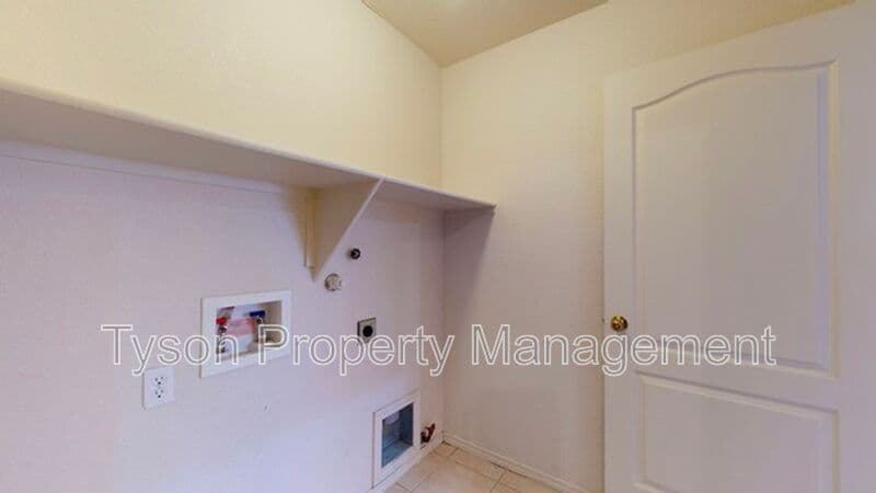 Rio Rancho House: 3422 Stony Meadows Cir NE