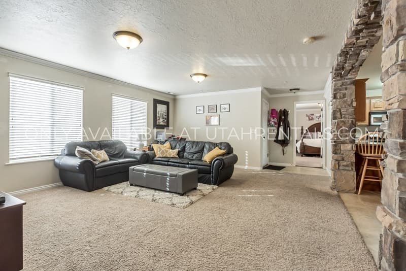 Pleasant Grove Condo: 956 W 580 S