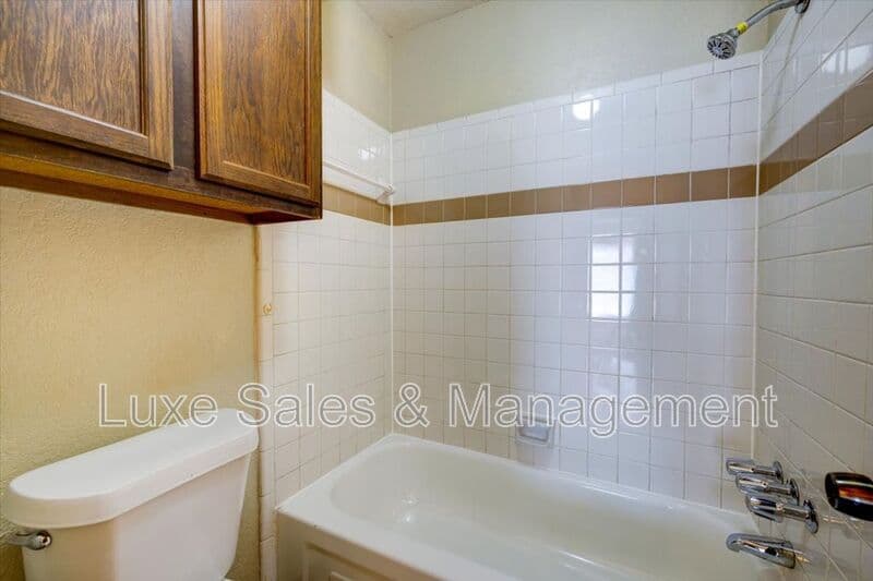Oklahoma City House: 3718 Southwind Ave