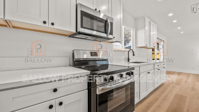 National City House: 725 E 7th Street