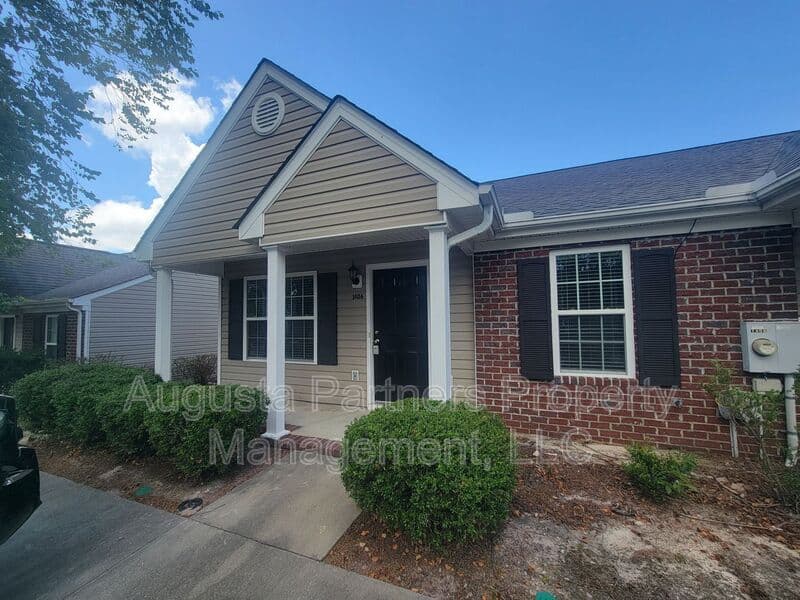 Grovetown House: 1406 Anna Way