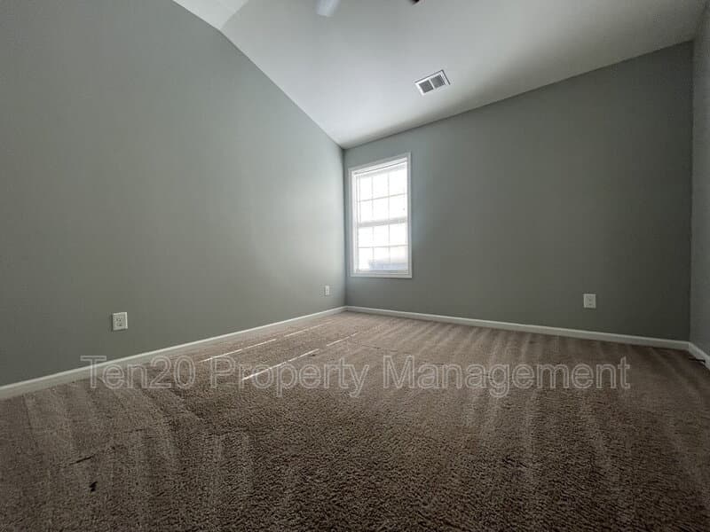 Columbus House: 4955 Brightstar Lane
