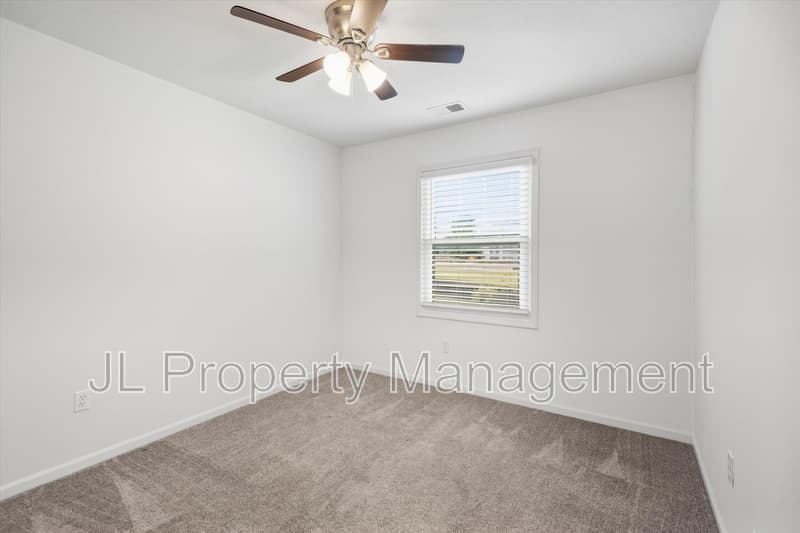 Olathe House: 14874 South Summit Street