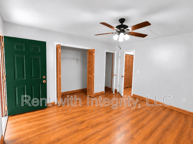 Tallahassee House: 1280 High Rd