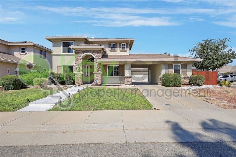 Lincoln House: 1740 Allenwood Circle