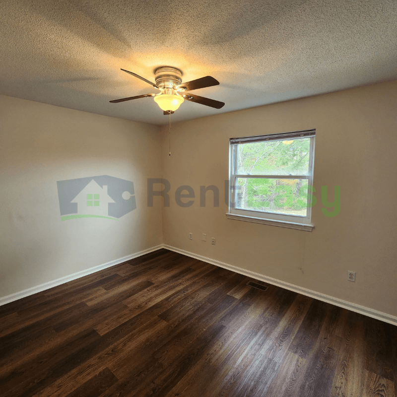 Virginia Beach House: 5340 Chatham Lake Drive