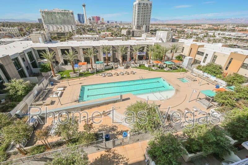 Las Vegas Condo: 353 E Bonneville Ave
