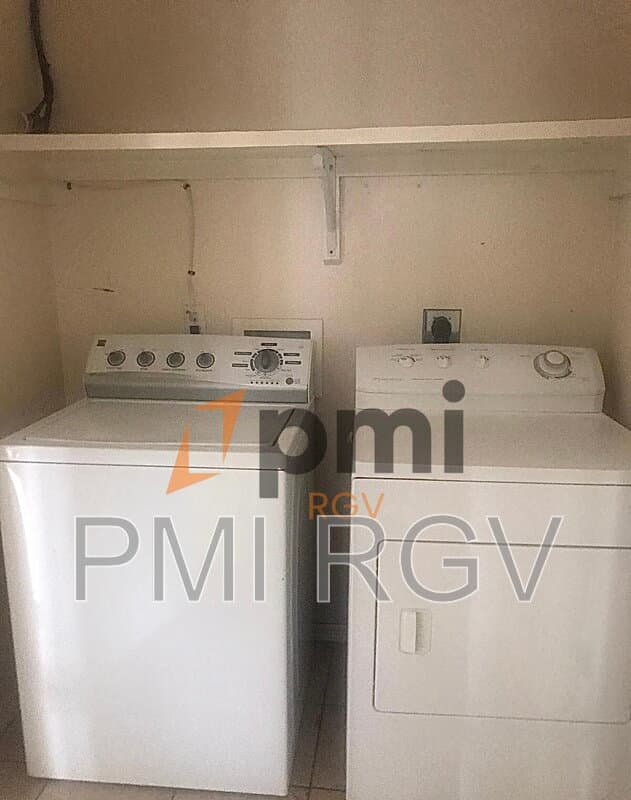 Pharr Condo: 1105 S Palm Dr