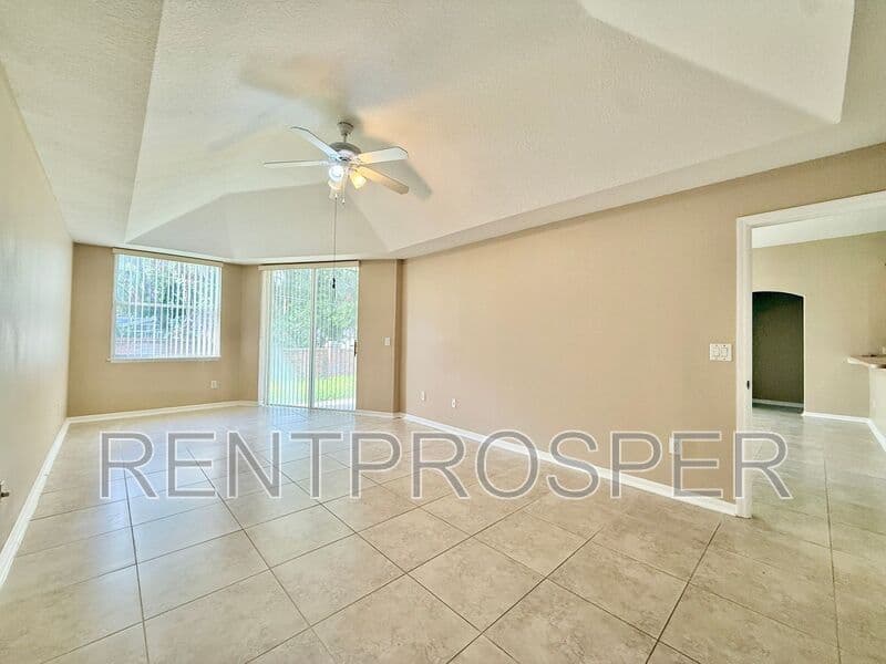 Orlando House: 7112 Hiawasee Overlook Dr