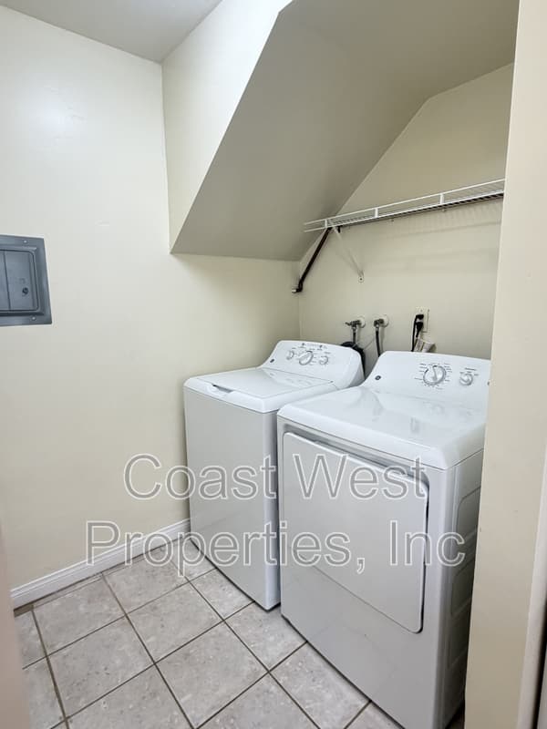 Carlsbad Condo: 965 Laguna Dr - 05