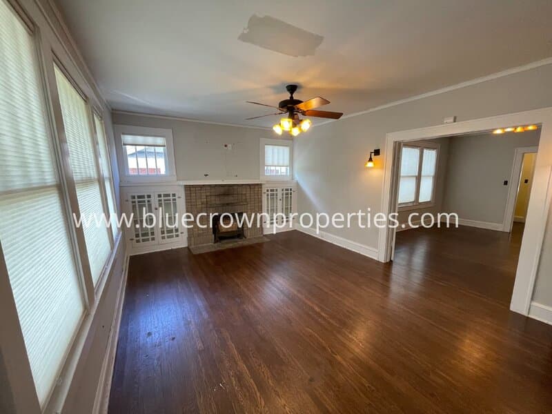 Dallas House: 5521 Richmond Ave