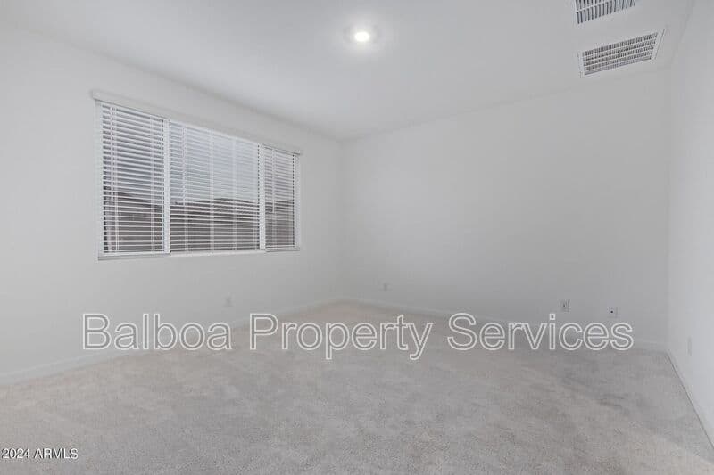 San Tan Valley House: 3063 E Hayfield Way