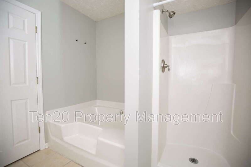 Smiths Station House: 776 Lee Rd 222