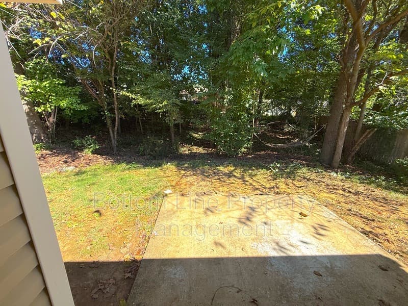 Charlotte House: 5441 Realtree Ln