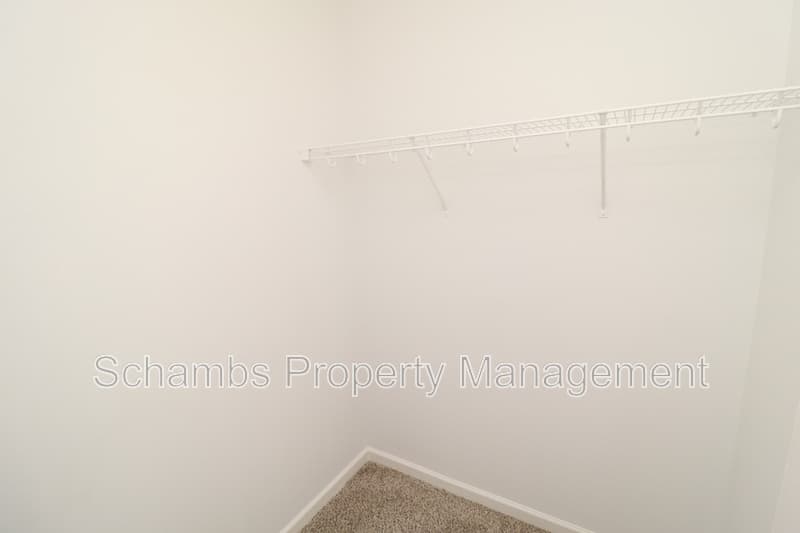 Clayton House: 410 Whitehall Ct
