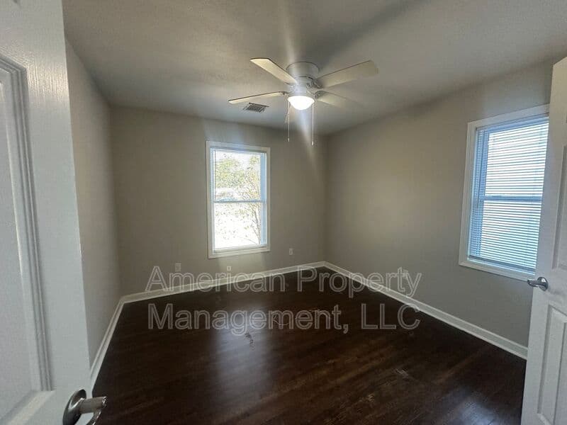 Tulsa House: 7524 E Newton Pl