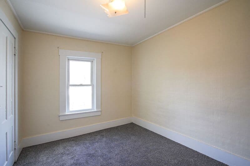 Ludlow Condo: 34 Joy St