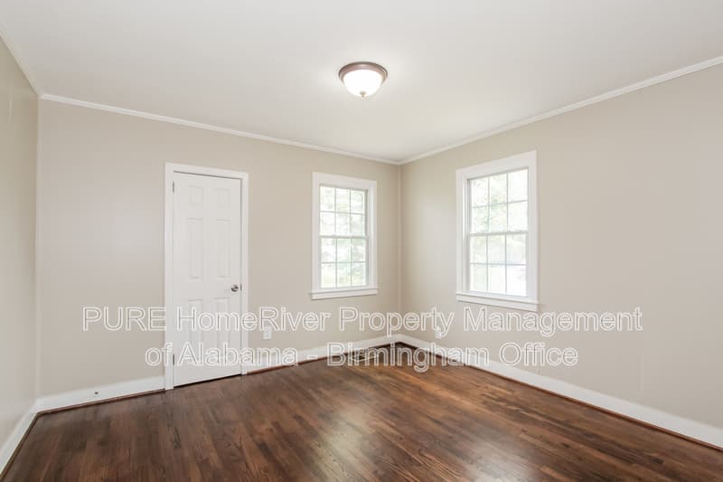 Birmingham House: 208 22nd St. Sw