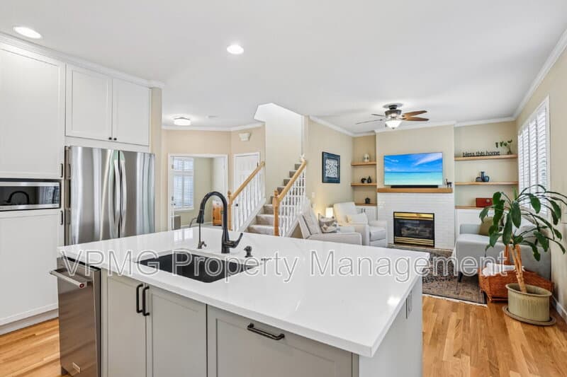 Vancouver Condo: 17146 SE 23rd Dr