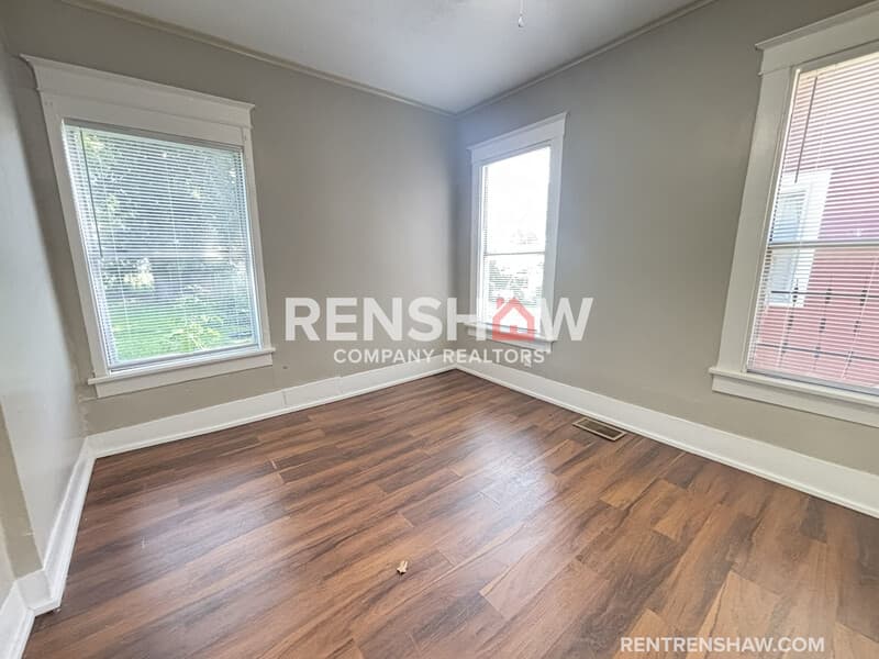 Memphis House: 696 Decatur St
