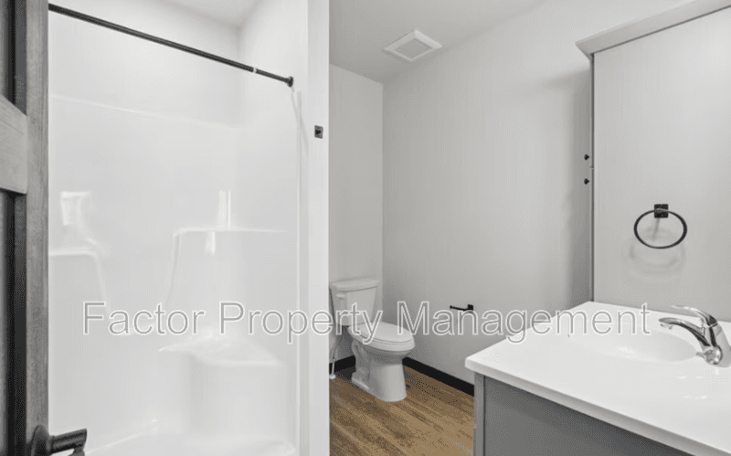 North Mankato Apartment: 2085 Carlson Dr