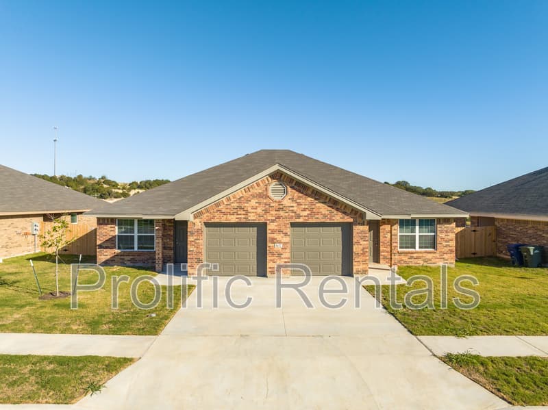 Copperas Cove Condo: 107 Lost Trail - B