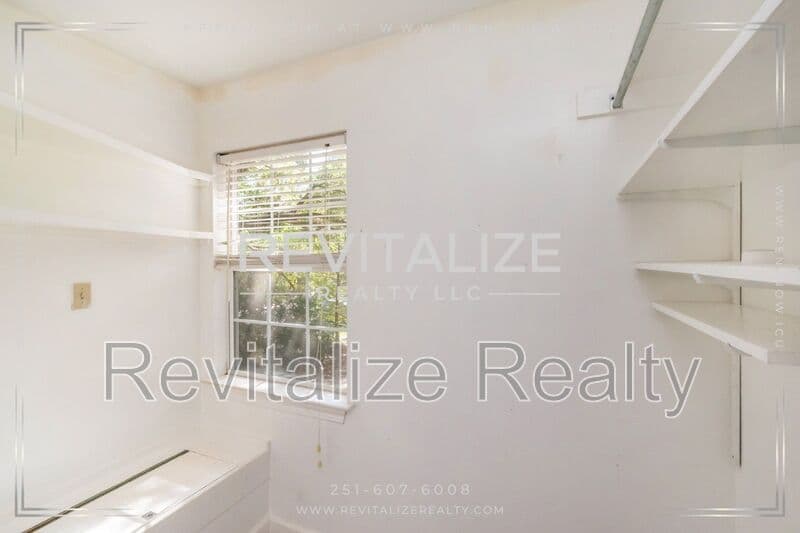 Mobile House: 2949 Cloverland Ct
