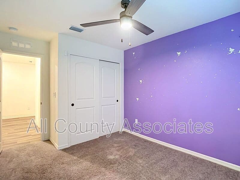 Hudson House: 12542 Achasta Blvd