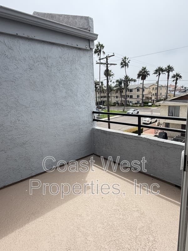 Imperial Beach Condo: 193 Elder Ave