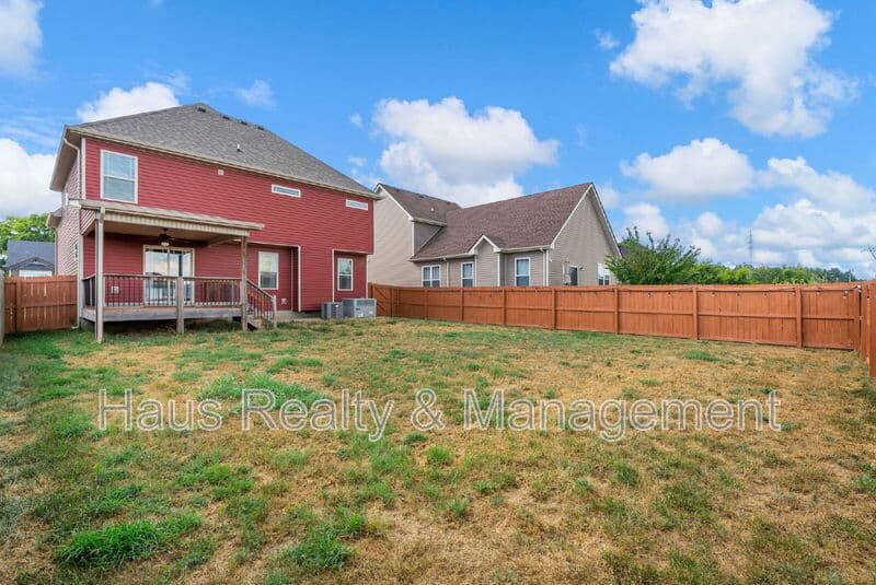 Clarksville House: 191 Sambar Drive