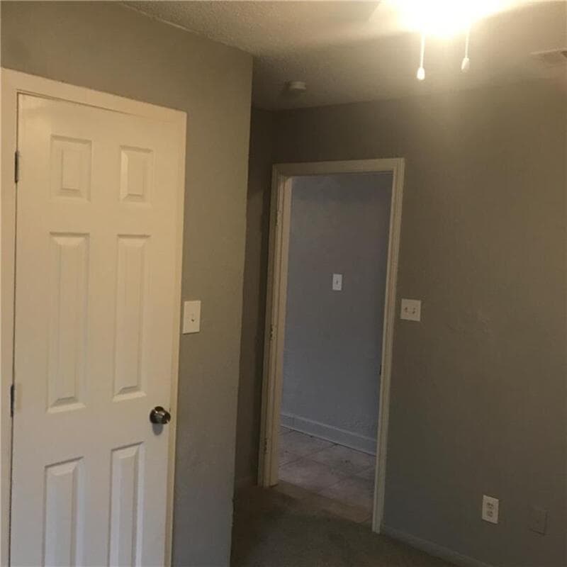 Terrell House: 211 Bradshaw St