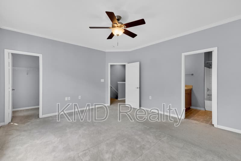 Charlotte Townhome: 15407 St Christopher Court